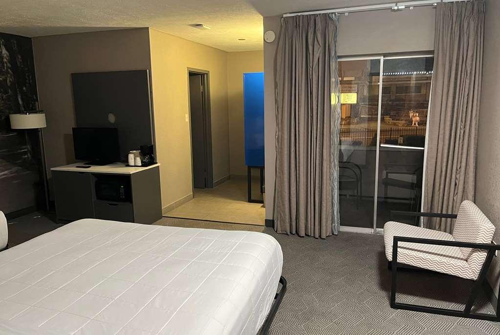 The Wander 3*